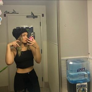 Meet your Posher, Riley